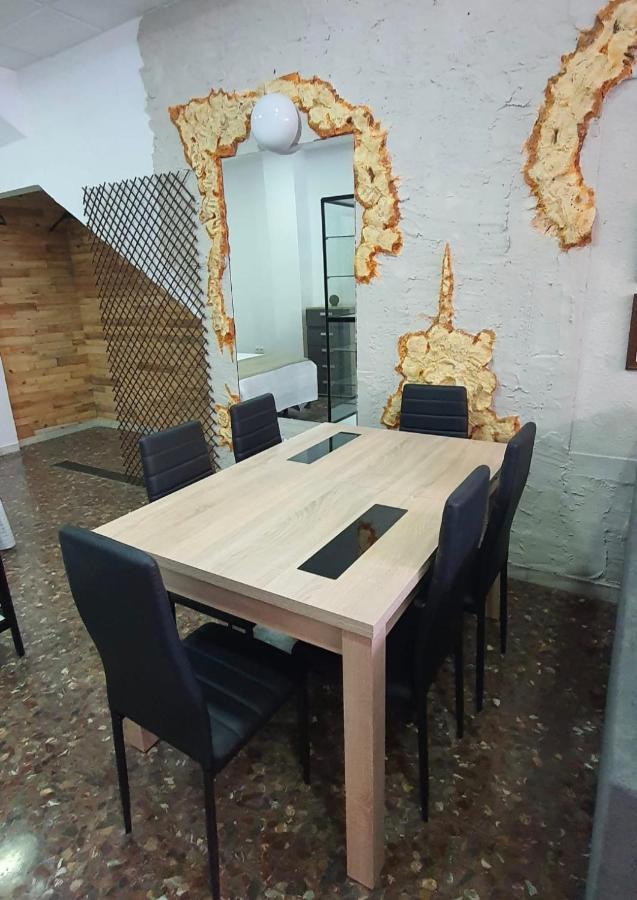 Apartamento Turistico Guadiana Loft Experience Dalia Badajoz Esterno foto
